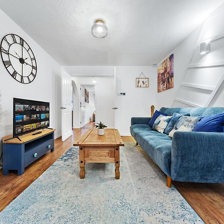 Quirky Canary 2Bed, Free Parking, Smart Tv & Games London Ngoại thất bức ảnh