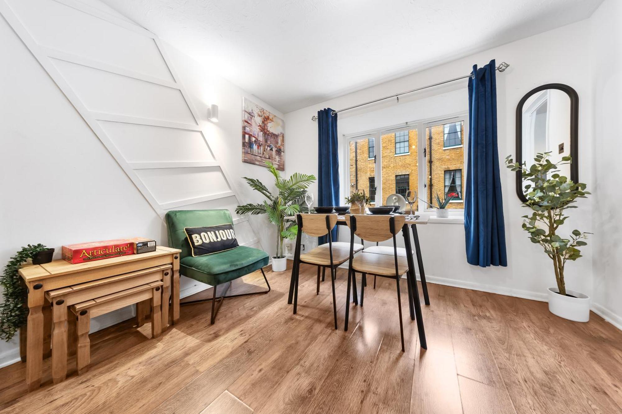Quirky Canary 2Bed, Free Parking, Smart Tv & Games London Ngoại thất bức ảnh