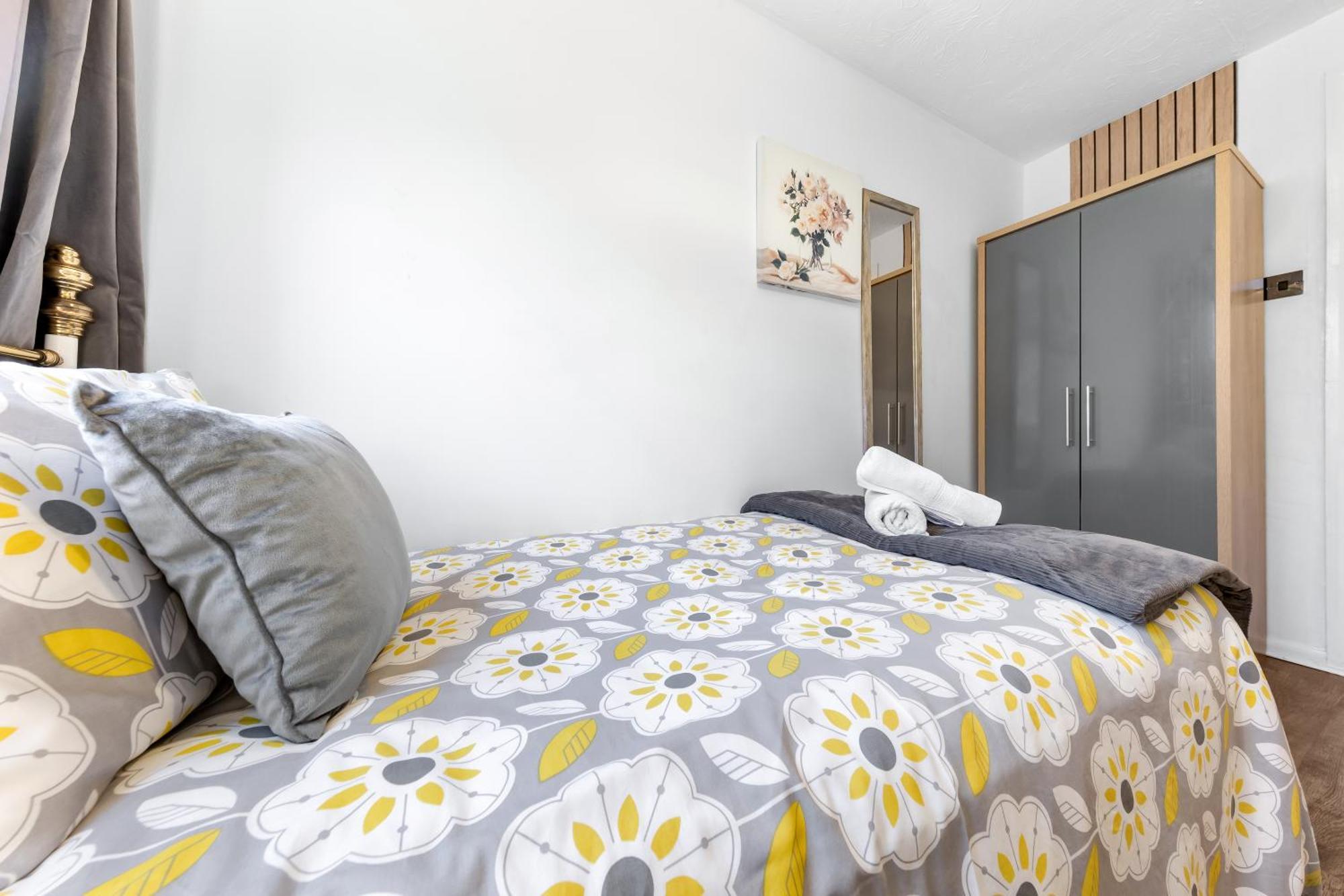 Quirky Canary 2Bed, Free Parking, Smart Tv & Games London Ngoại thất bức ảnh